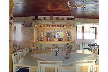 Rumanía Privát Poiana Braşov, Exterior